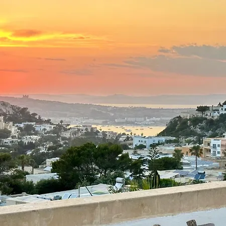 Penthouse In With Private Pool & Large Terraces Apartamento Mellieha