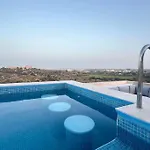 Penthouse In With Private Pool & Large Terraces * Меллиеха
