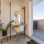 Penthouse In With Private Pool & Large Terraces *