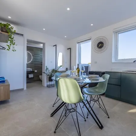 Апартаменты Penthouse In With Private Pool & Large Terraces