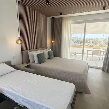 Апартаменты Penthouse In With Private Pool & Large Terraces Меллиеха