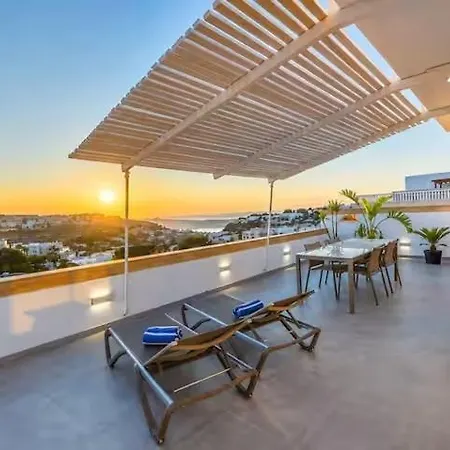 Penthouse In With Private Pool & Large Terraces Mellieħa