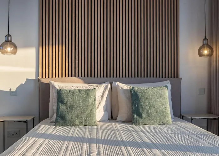 Penthouse In With Private Pool & Large Terraces * Mellieħa