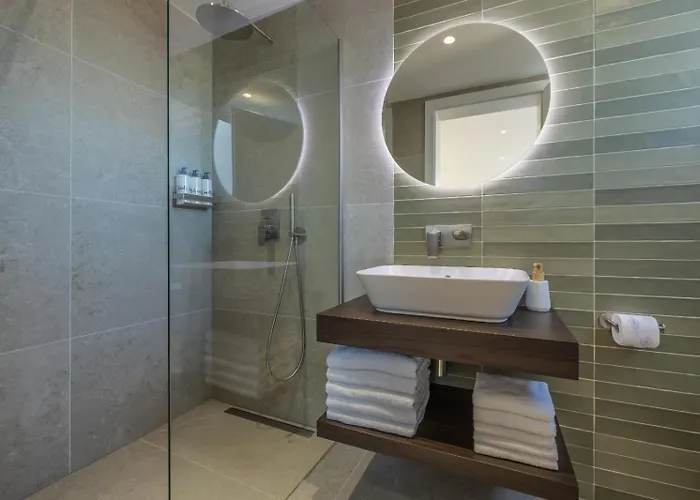 Lägenhet Penthouse In With Private Pool & Large Terraces Mellieħa